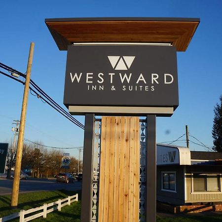 Westward Inn & Suites Langley Ngoại thất bức ảnh