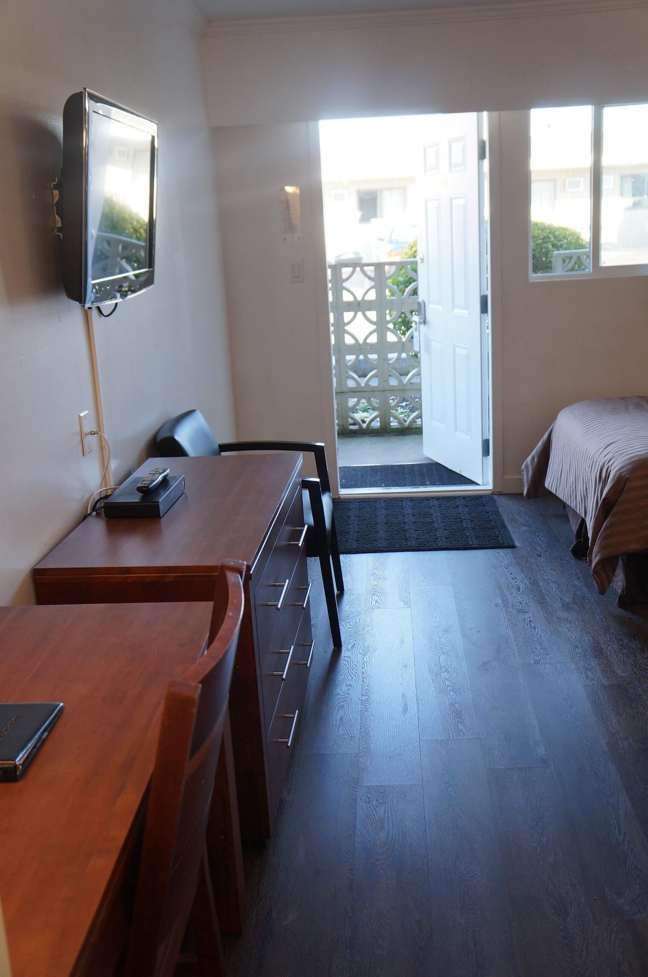 Westward Inn & Suites Langley Ngoại thất bức ảnh