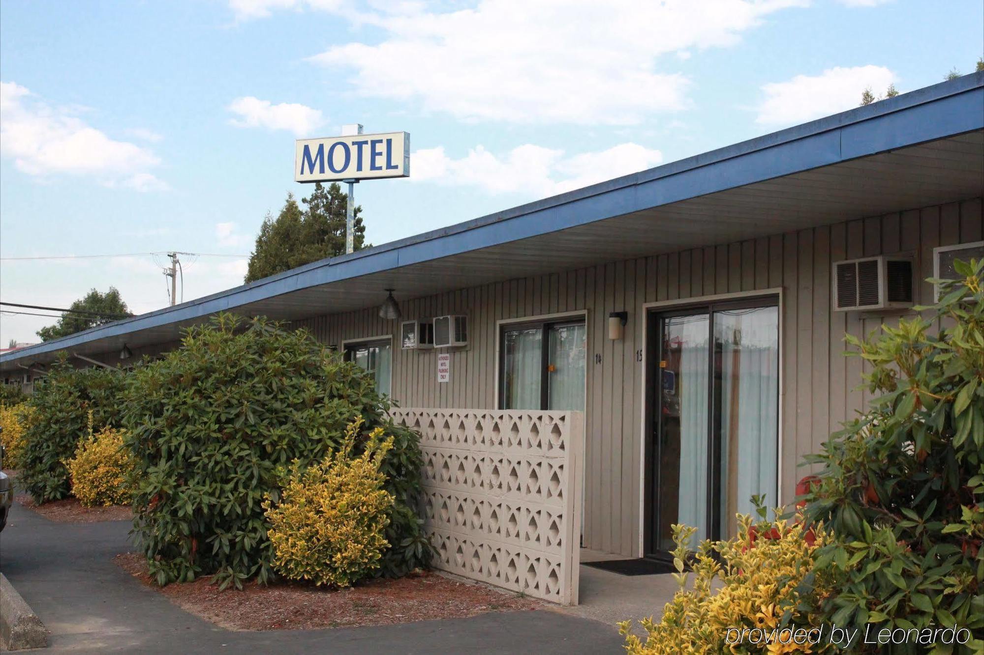 Westward Inn & Suites Langley Ngoại thất bức ảnh