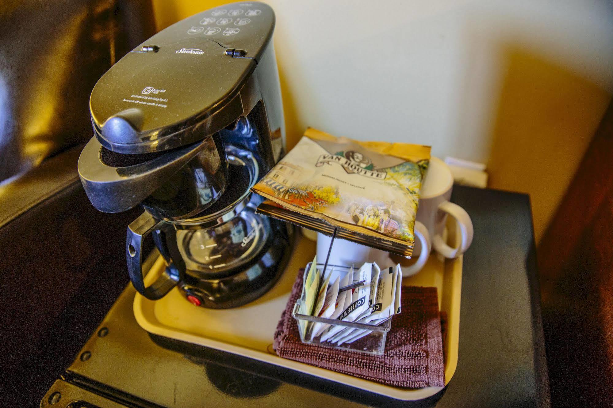 Westward Inn & Suites Langley Ngoại thất bức ảnh